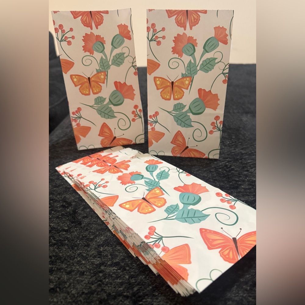 💜 Butterfly Floral Party Favor Bags